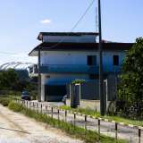 Sullo sfondo il profilo dello stadio San Nicola